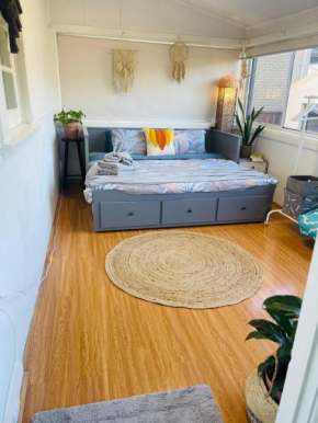 Mystic Gardens with private entrance and bathroom
